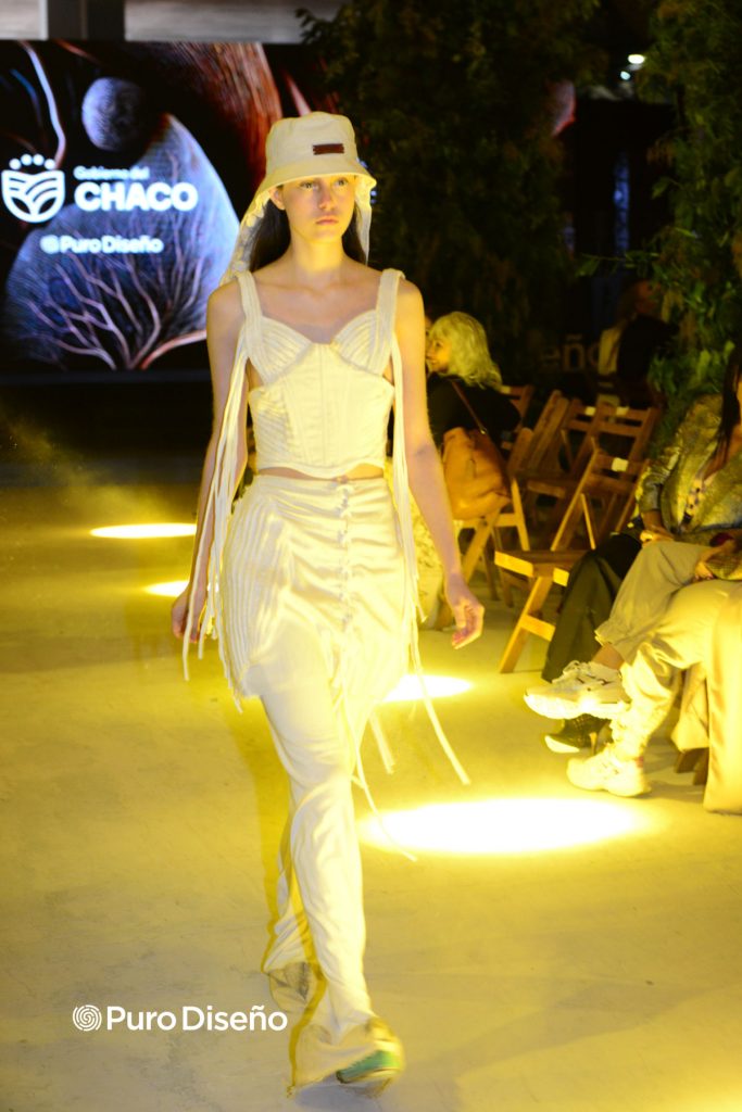 La moda de Chaco se destacó en el desfile de PopUp Puro Diseño 2024. 