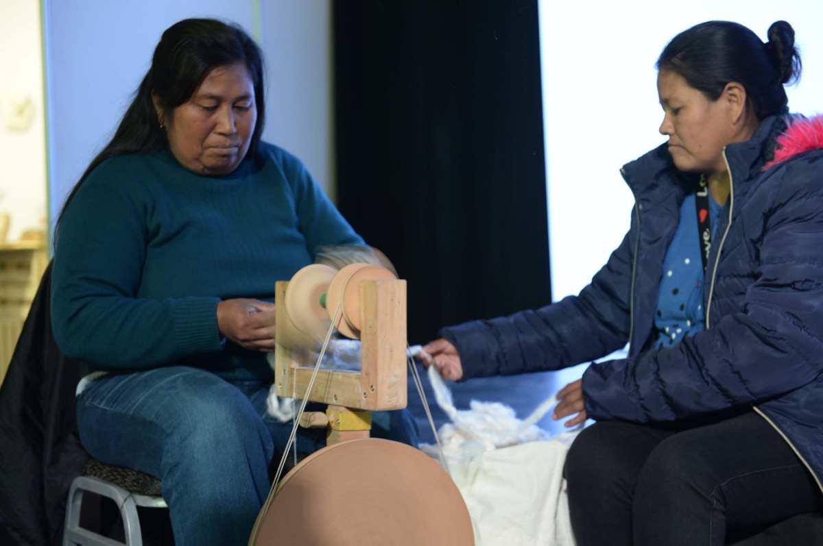 Aprendizajes que se transmiten de generación en generación y que la feria difunde exponencialmente. 