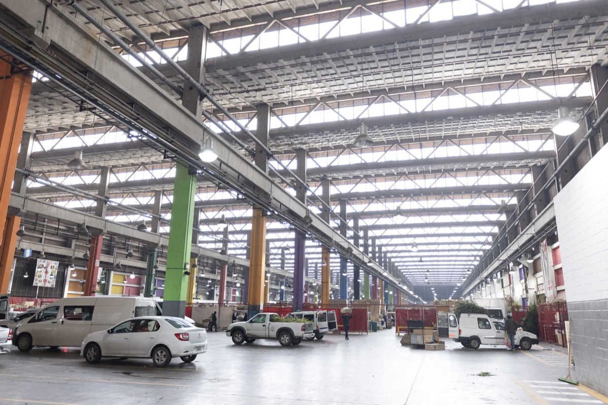 Mercado de Flores –en el barrio de Barracas, Ciudad de Buenos Aires- 