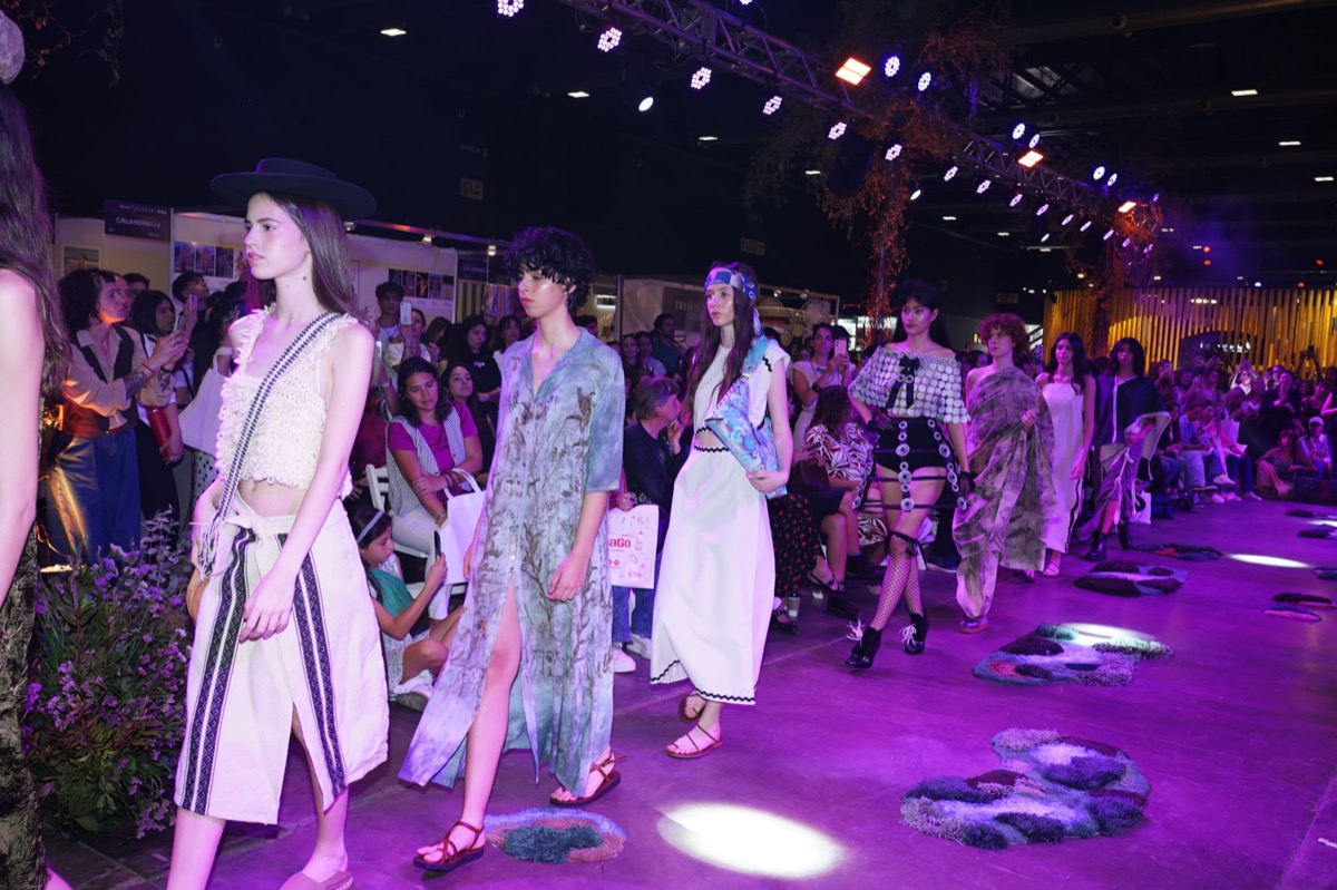 Identidad, sustentabilidad e ingenio: el nuevo diseño argentino se ilumina en Feria Puro Diseño. 