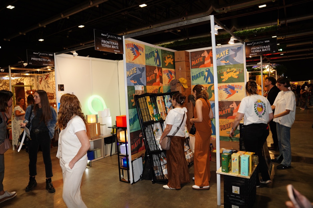 El Pabellón Ocre de La Rural volvió a ser una feria de oportunidades de hallazgo y compras. 