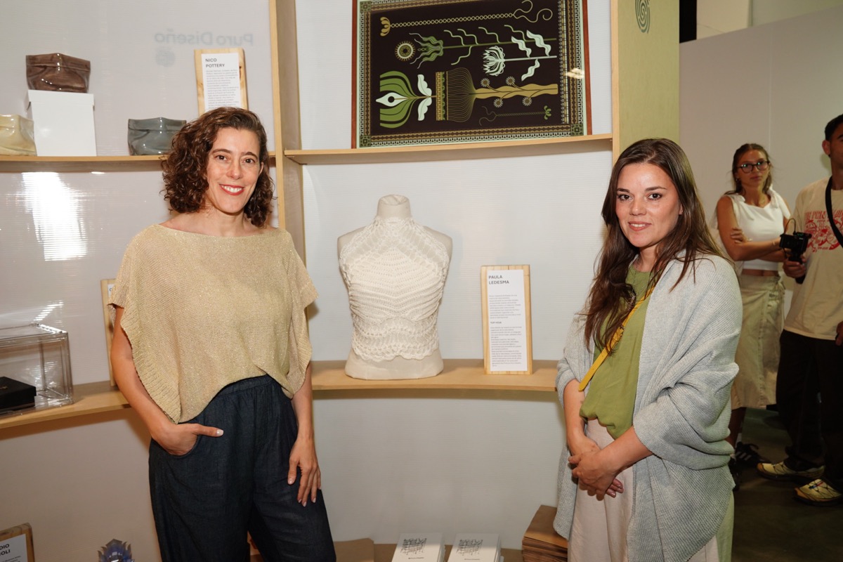El top hoja de Paula Ledesma de Knitwear. 