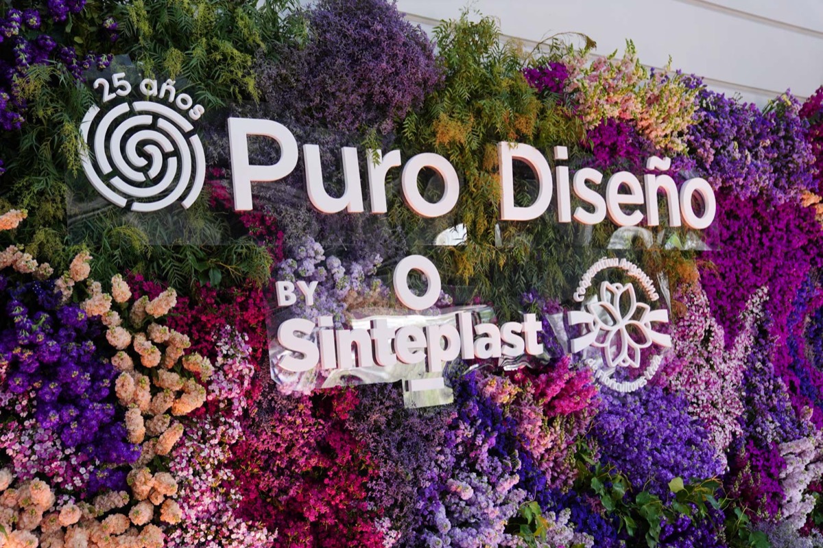 la Cooperativa Argentina de Floricultores.  