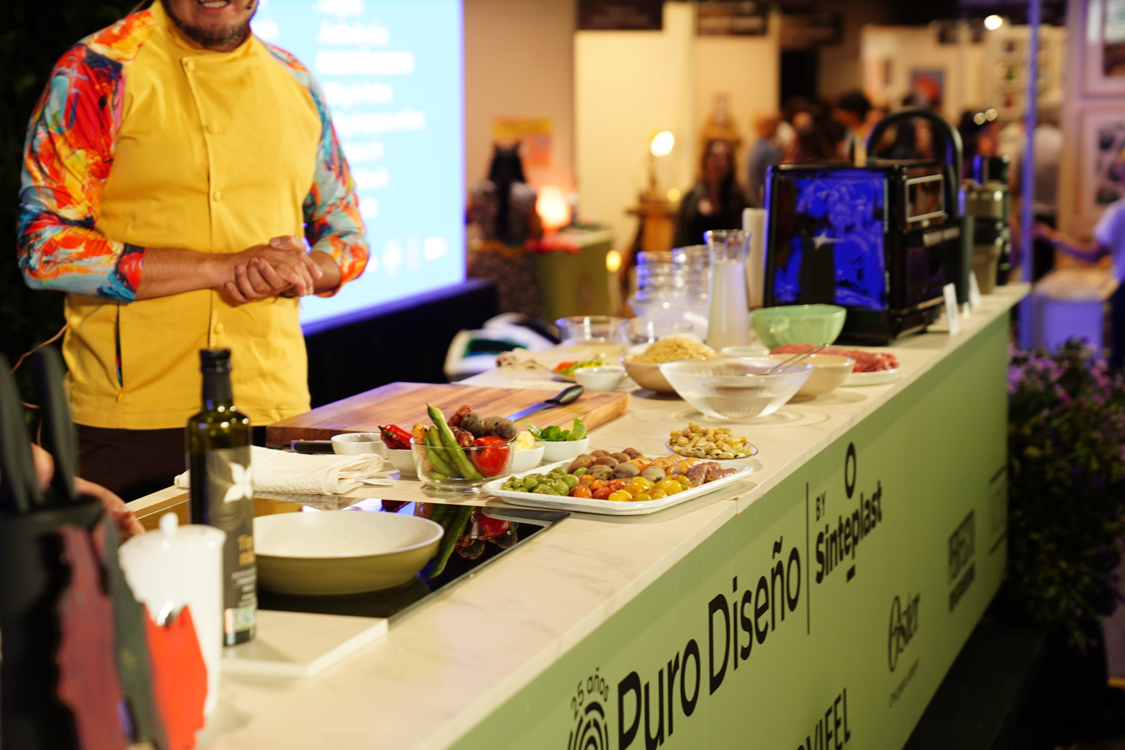 Los ingredientes para preparar el lomo de llama con tabule de quinua, papas andinas y habas.