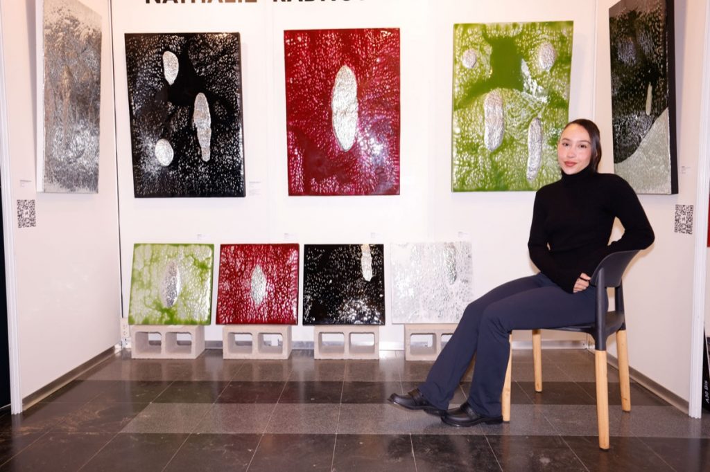 Nathalie Radnoti. 