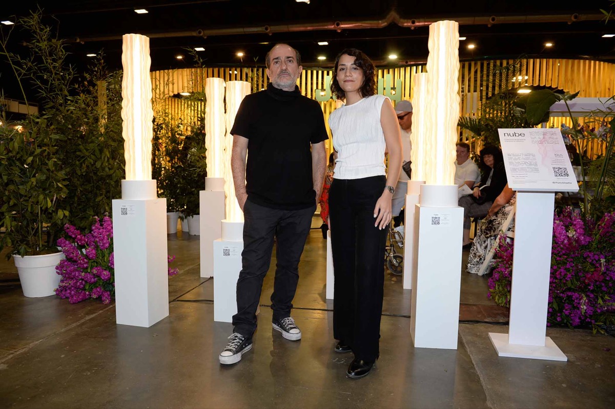Sol Sánchez Cimarelli y Juan Martín Cutro, editor de purodiseno.lat, miembro del comité curador de La Feria y director de para ti DECO.  
