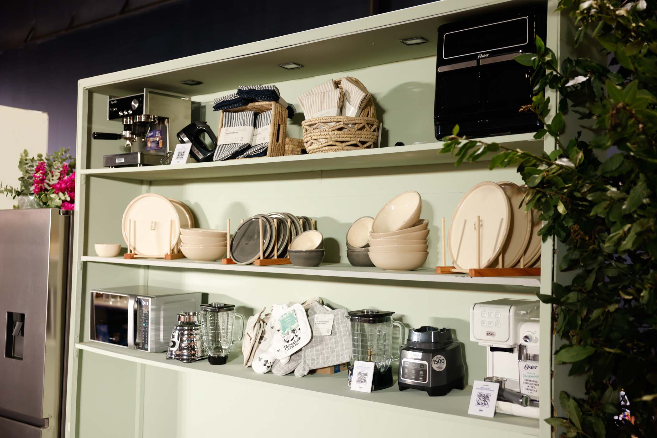 Acompañaron la cocina de Puro Diseño: Sinteplast, Casancrem, Oster, FV, Arredo, Cementos Avellaneda, Perfecto Adhesivos, Volf, Jovifel y Aconcagua.