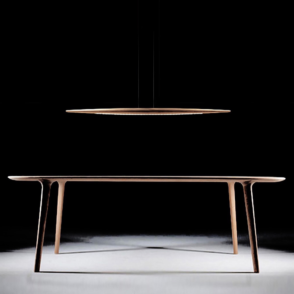 Diseñar, explorar nuevos materiales, probar, repensar un producto… El camino creativo de Oblumo. 