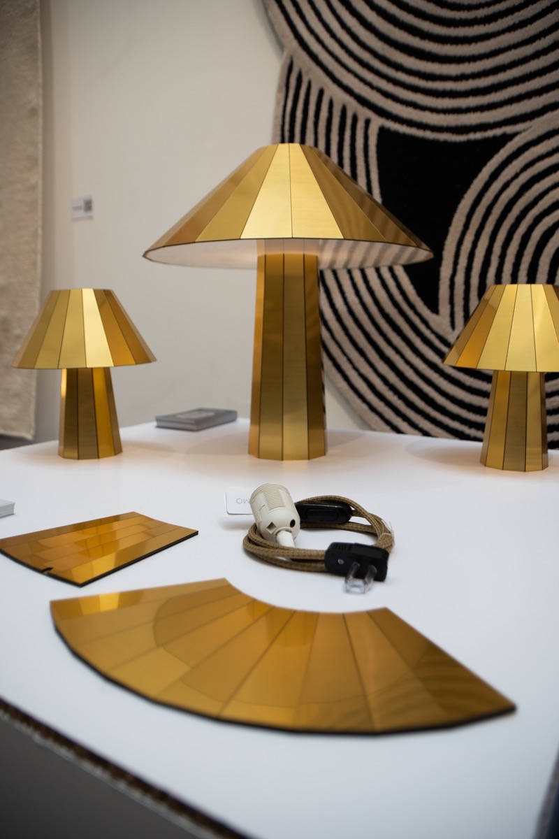 Para Magdalena Boggiano, el punto de partida siempre es el juego con los materiales. 