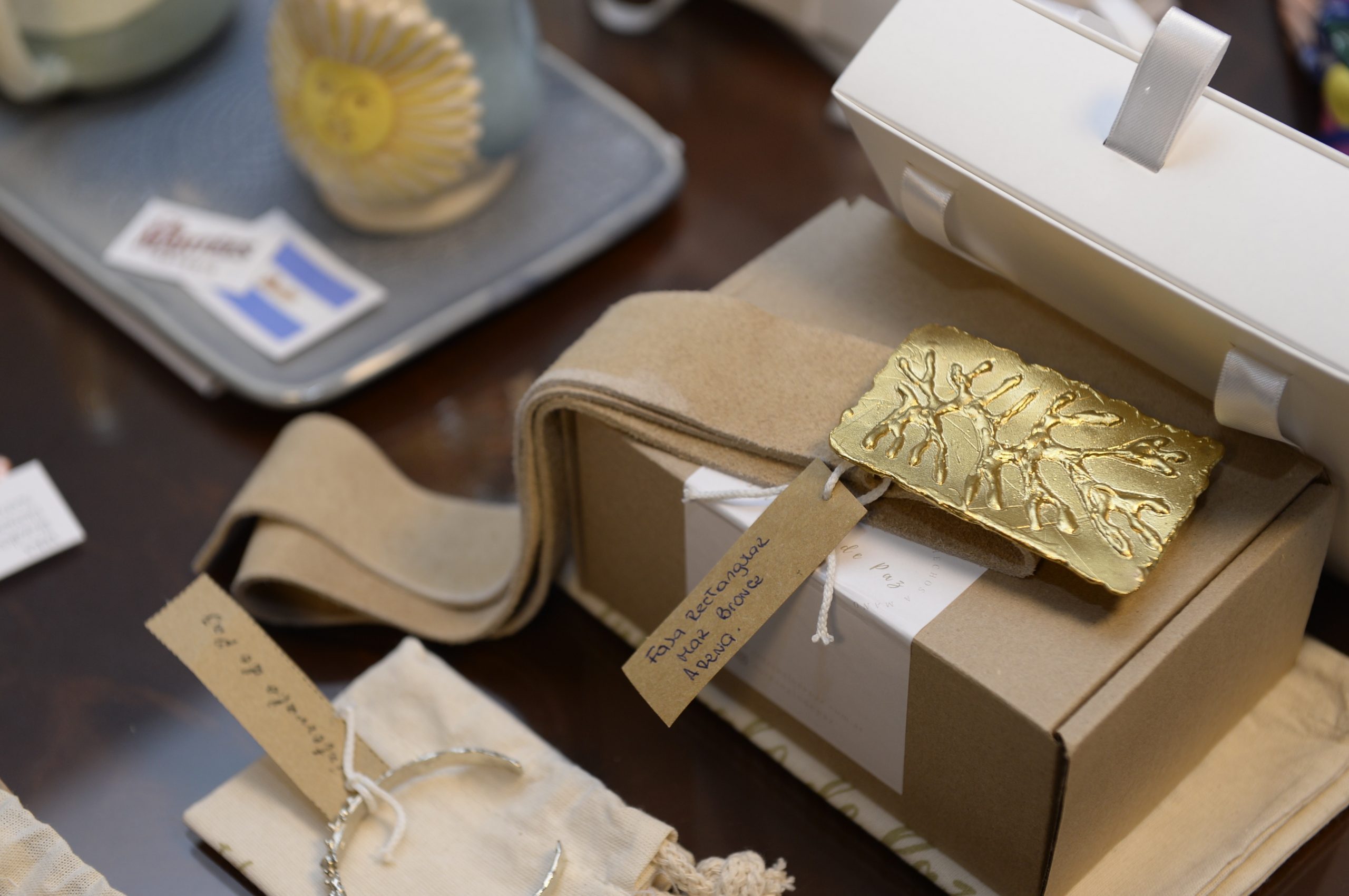 el diseño sigue siendo humano y es vital que lo sea: porque la mirada que interpreta, prioriza y decide no puede ser reemplazada por ningún sistema