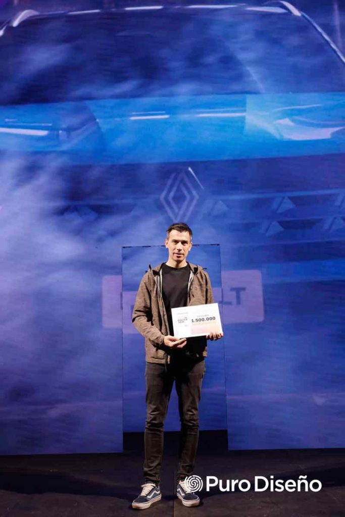 Diseñador gráfico e ilustrador, Nat Joan, recibió el Premio Voucher x 1.500.000 pesos, 