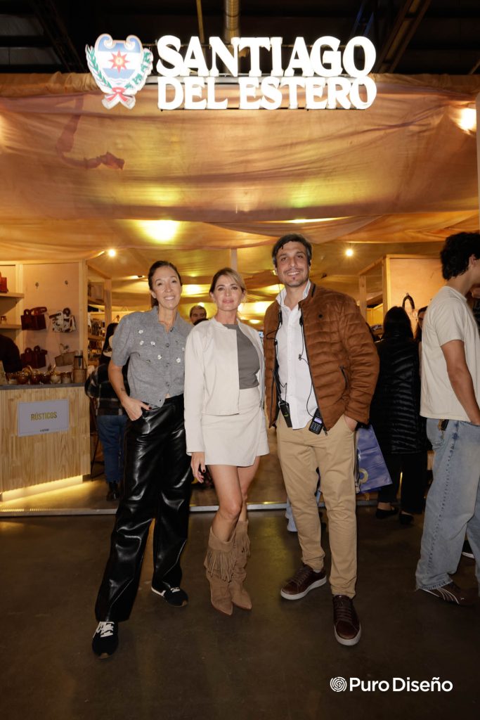 Paula Ramiro de la Casa de Santiago del Estero, Pamela David y Matías Rosado, direector y productor de Feria Puro Diseño.