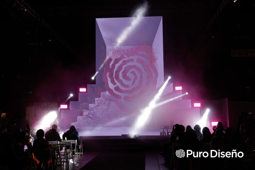 La monumental pantalla se enciende... y empieza el gran show de Feria Puro Diseño 2026.