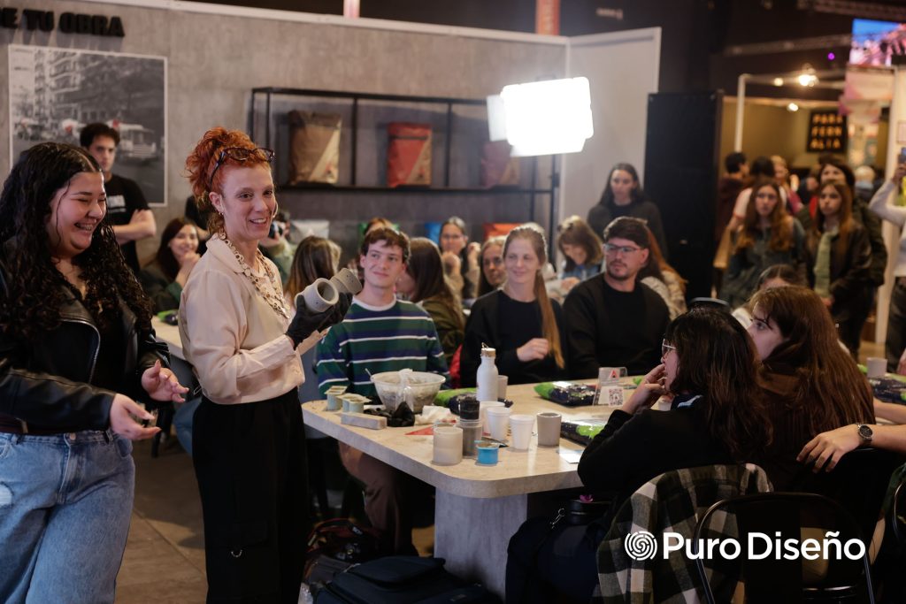 Los súper convocantes talleres de Cementos Avellaneda ponen al visitante en acción y creación.