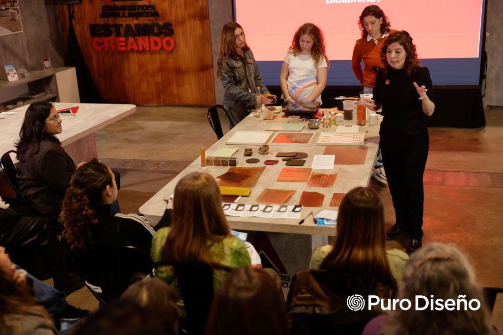 El taller de láminas biodegradables de DAE (Diseño Argentino Exponencial) x Agustina Ruiz.