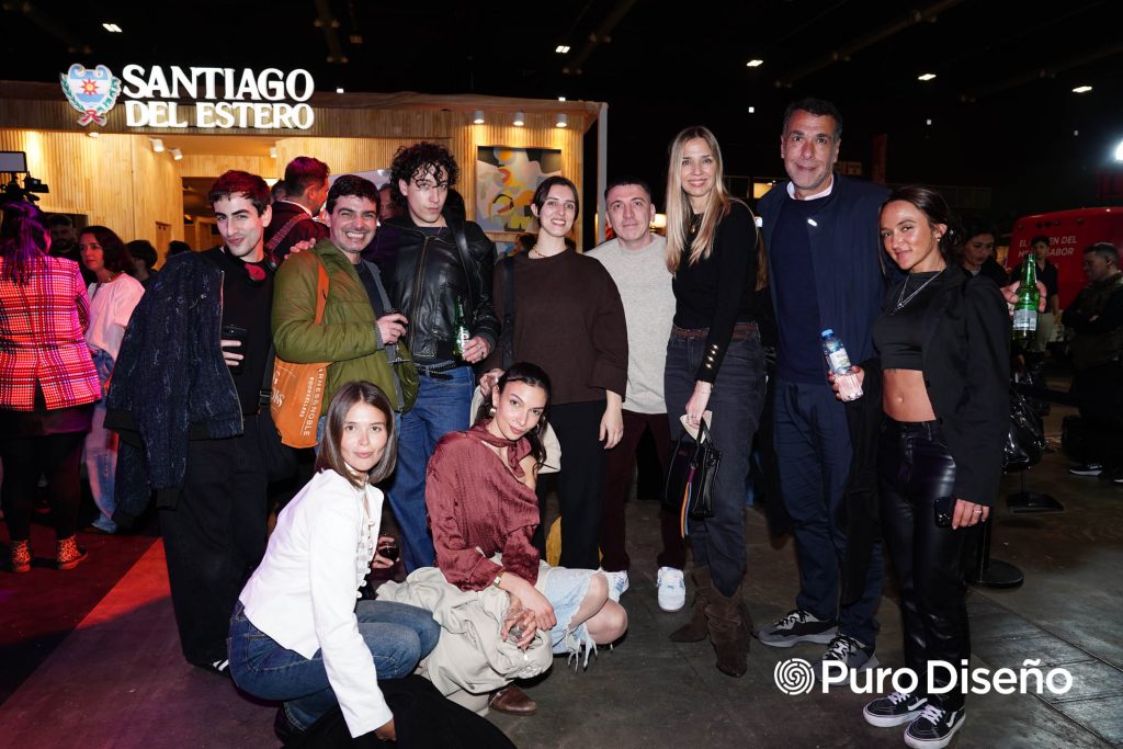 El equipo de la agencia LO Management.